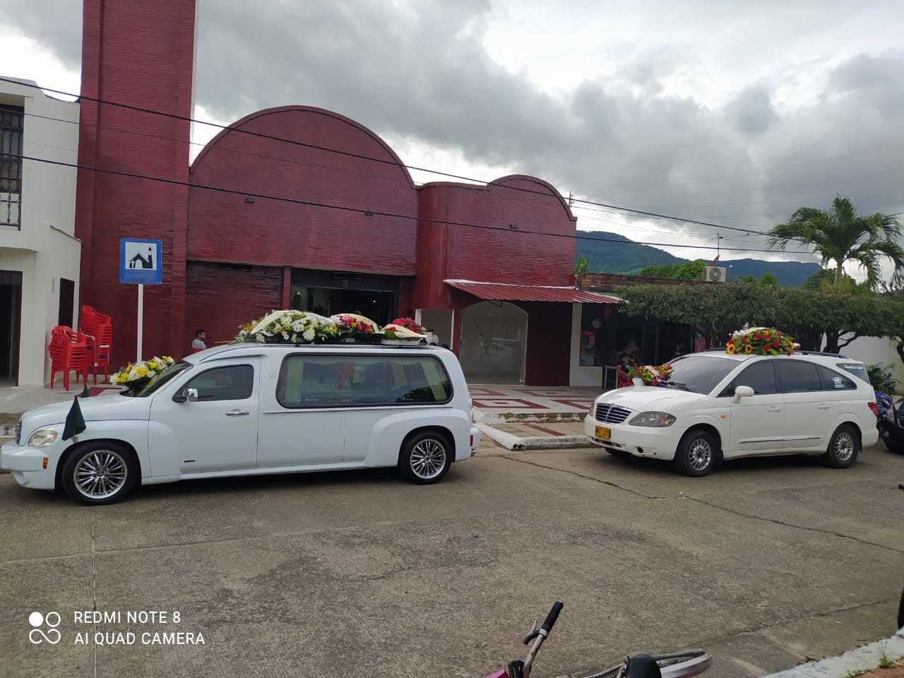 Carroza fúnebre premium